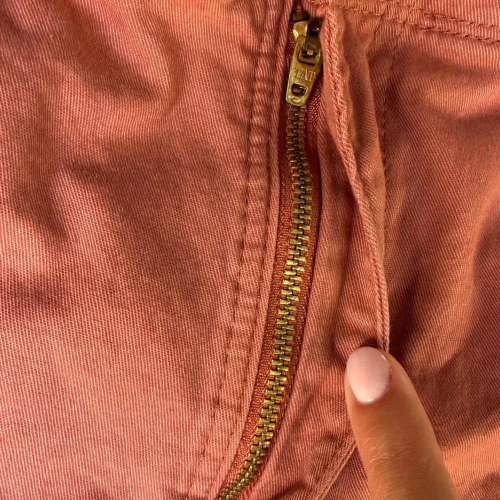 Wrangler Authentics Mens Cargo Shorts Coral Pink Size 32 Cotton Utility Summer